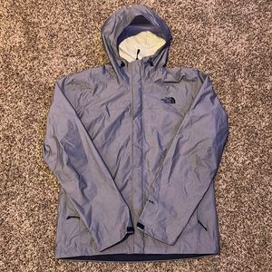 Northface mens lightweight hyvent rain jacket. Size Medium